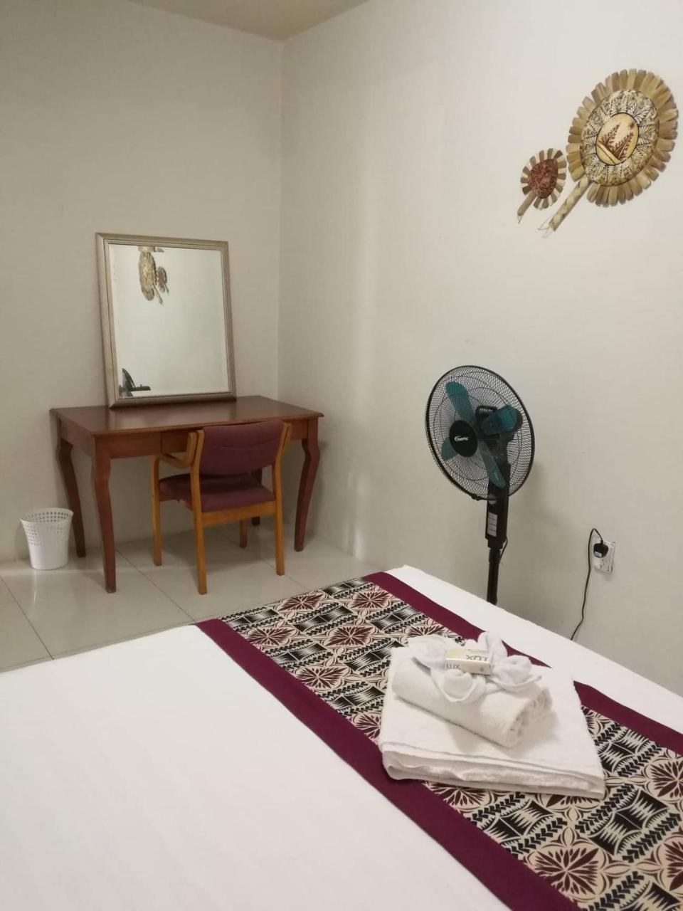 Malau Lodge Nuku'alofa Esterno foto