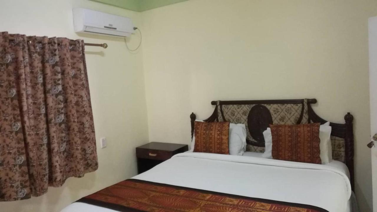 Malau Lodge Nuku'alofa Esterno foto