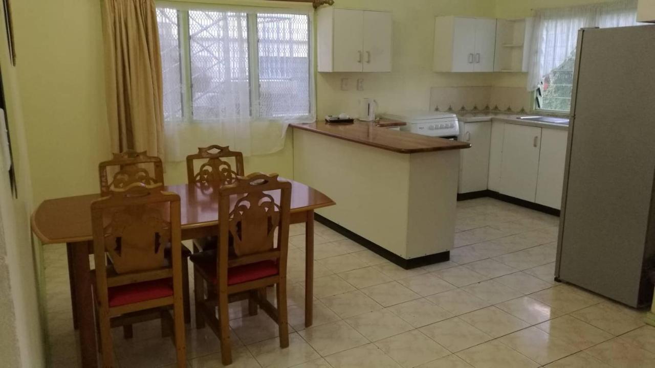 Malau Lodge Nuku'alofa Esterno foto